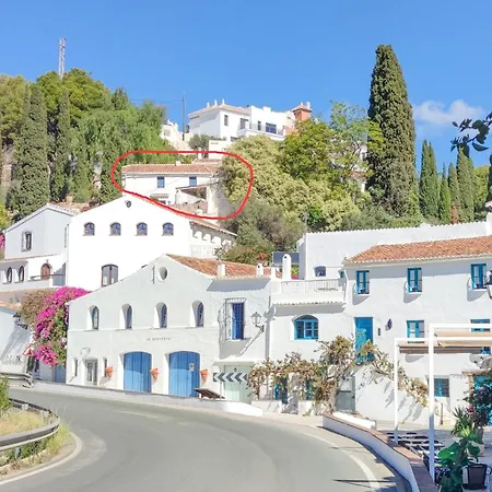 Half Moon House Frigiliana